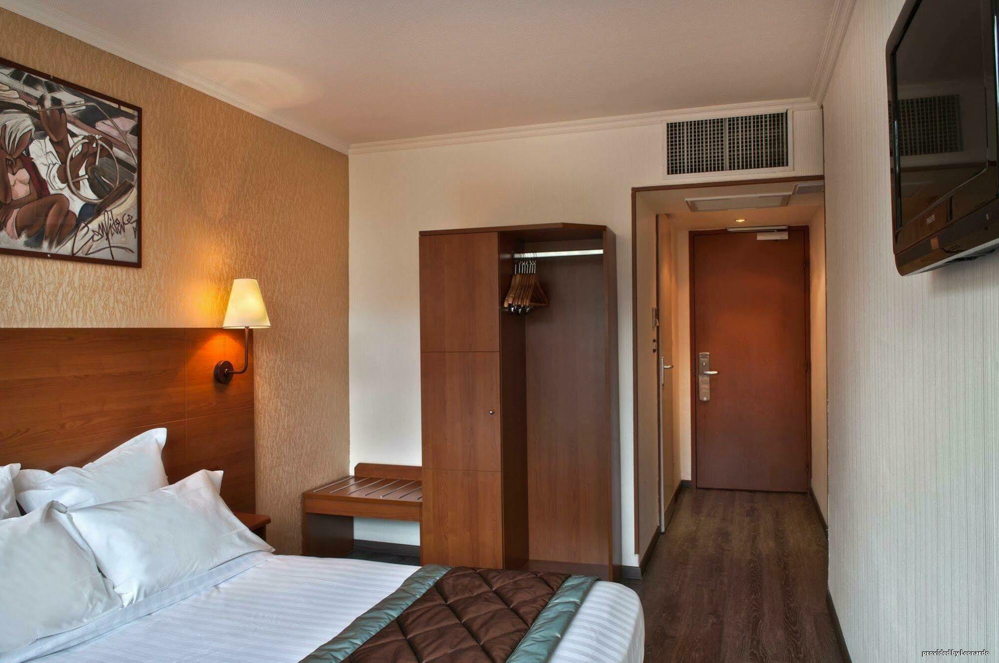 Mercure Paris Malakoff Parc Des Expositions Экстерьер фото